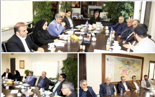 نشست هم‌اندیشی مدیرعامل شرکت شهرک‌های صنعتی تهران با اعضای هیئت‌مدیره شرکت خدماتی شهرک صنعتی چرمشهر